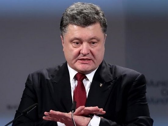 Порошенко ветировал закон о поддержке украинской кинематографии