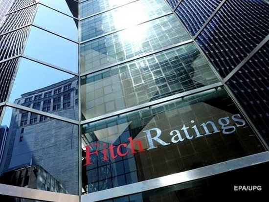 Fitch повысил рейтинги семи украинских банков