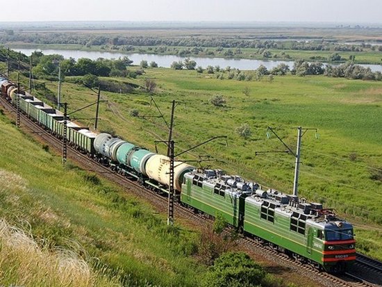 В России назвали сроки запуска ж/д пути в обход Украины