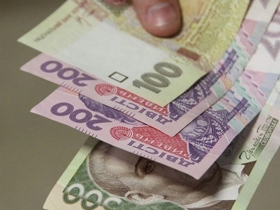 Госстат: В Украине снизилась реальная заработная плата