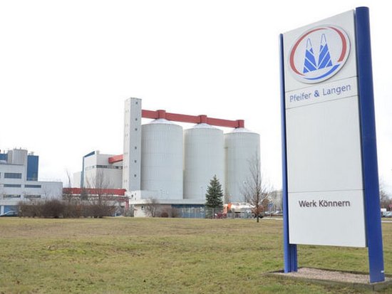 Компания из Германии покупает 6 сахарных заводов в Украине