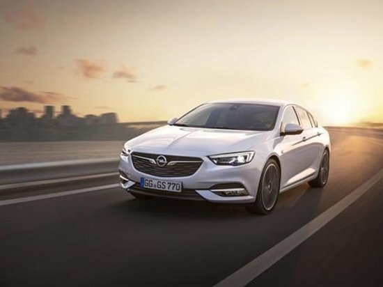 Opel официально представил новый Insignia (фото)
