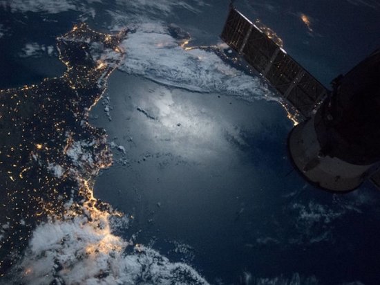 В NASA показали, как выглядят новогодние огни из космоса (видео)