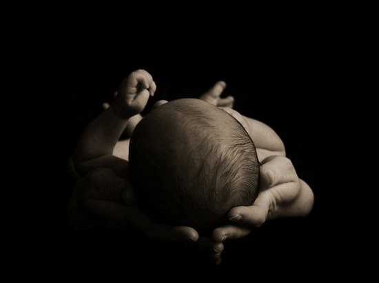 В Великобритании одобрили зачатие от трех родителей