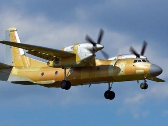 Петр Порошенко представил новый самолет АН-132D (видео)