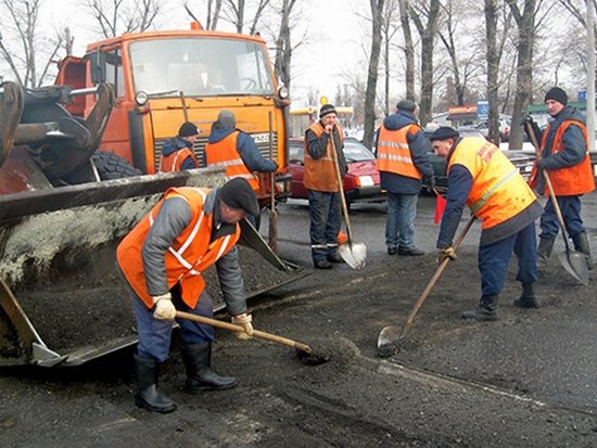 Владимир Гройсман пообещал масштабное строительство дорог в Украине