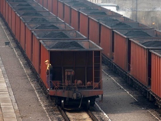 Украина намерена полностью отказаться от угля из зоны АТО