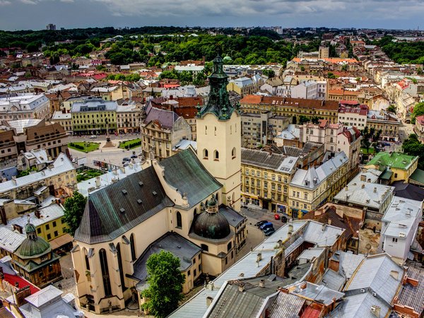 Самый дешевый: Львов возглавил мировой туристический рейтинг