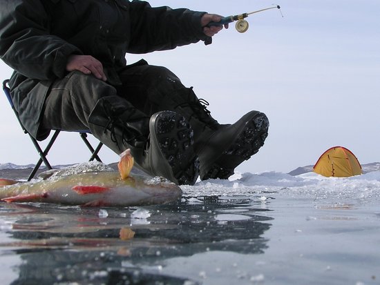 Что нужно для зимней рыбалки?