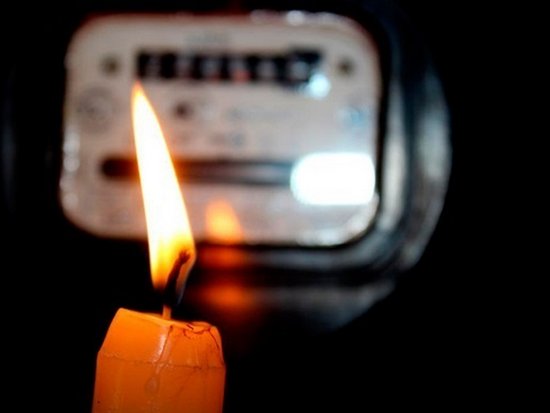 В Крыму начались массовые отключения электричества