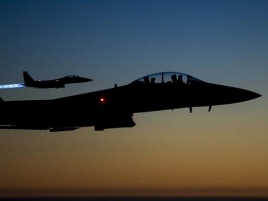 WSJ: В небе над Сирией американские пилоты уступают дорогу российским самолетам