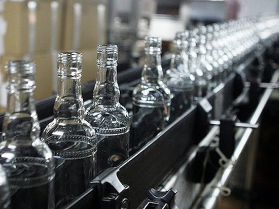 Крупнейший российский экспортер водки заявил о банкротстве