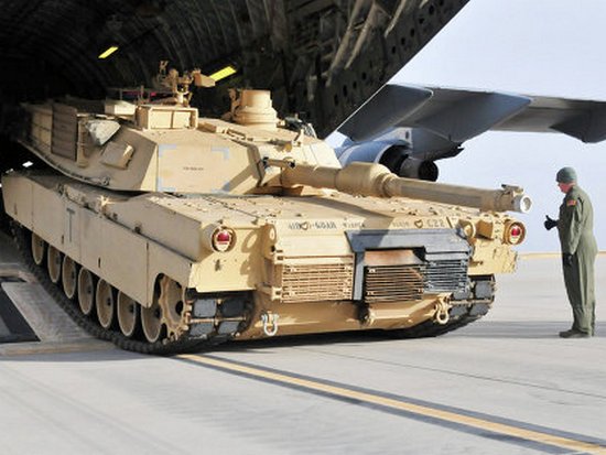 В Германию прибыли сотни американских танков