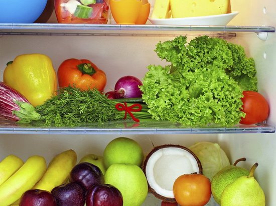 ТОП-10 полезных продуктов, которые должны быть в холодильнике