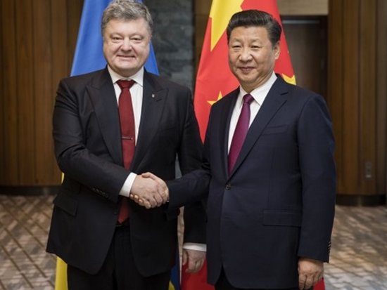 Китай может помочь с Донбассом — Петр Порошенко