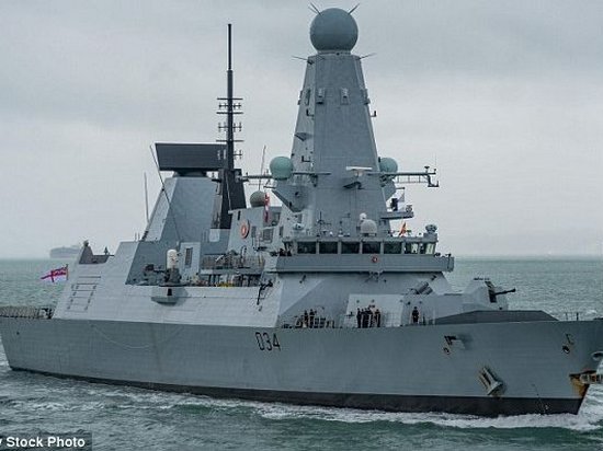 Британия направит ракетный эсминец к берегам Украины (видео)