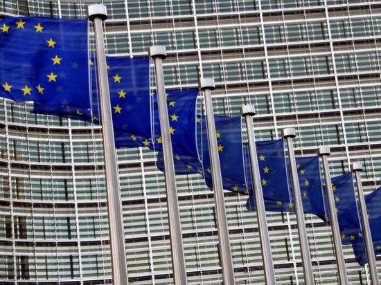 ЕС готов в марте продлить антироссийские санкции — Bloomberg