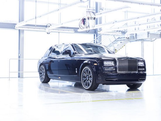 Представлен последний Rolls-Royce Phantom седьмого поколения (фото)