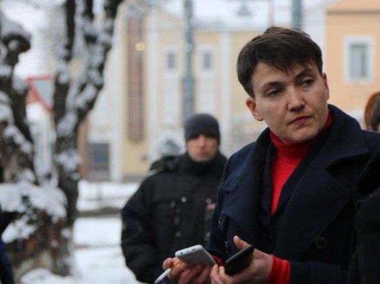 Савченко с криками «позор» не пустили на оружейный завод в Виннице (видео)