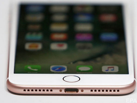 Apple готова лишить iPhone механических кнопок