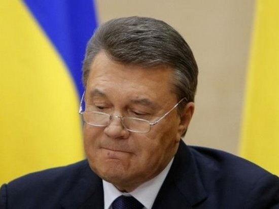 С банковского счета Януковича пытались снять 100 млн — суд