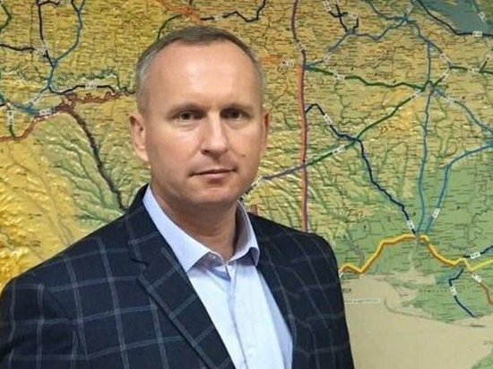 Заместителя главы «Укравтодора» уволили за видео, где он обсуждает откат (видео)