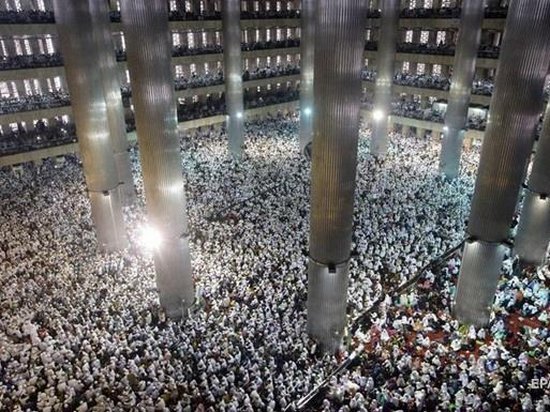Исламу предрекают статус самой популярной религии в мире