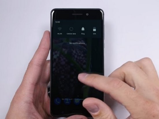 Блогер испытал смартфон Nokia 6 на выносливость (видео)
