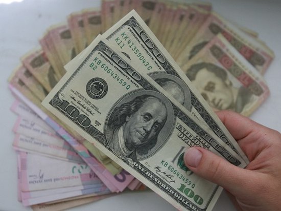 Нацбанк разрешит украинцам покупать в 12 раз больше валюты
