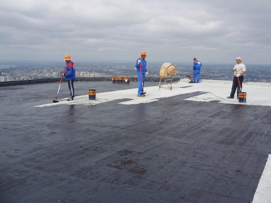 Полиуретановая мастика Гипердесмо: гидроизоляция и защита от коррозии