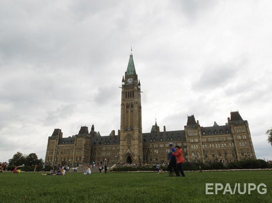 В парламенте Канады зарегистрировали петицию о предоставлении Киеву летального оружия