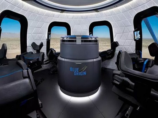 Компания Blue Origin представила интерьер капсулы для космических туристов