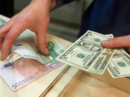 Нацбанк увеличил лимит покупки валюты в Украине