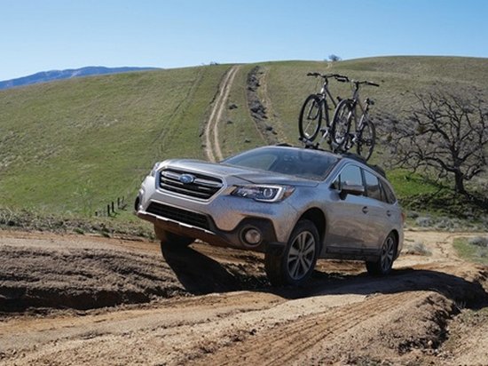 Компания Subaru рассекретила новый универсал Outback 2018 (фото)
