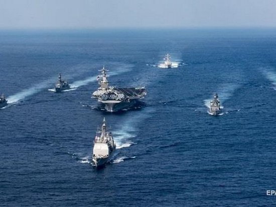 Япония и США начали совместные военно-морские учения
