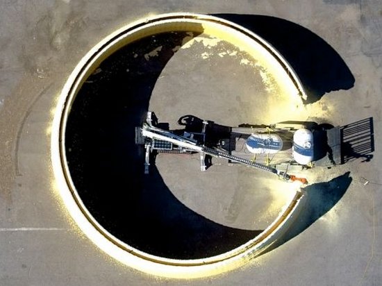 В США создали робота, способного печатать здания (видео)