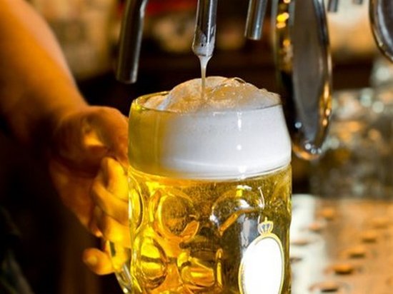 Литр пива снимает боль лучше, чем парацетамол — исследование