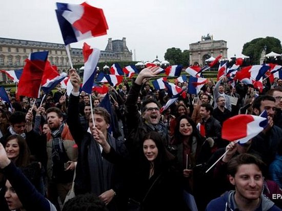 Обнародованы итоги президентских выборов во Франции