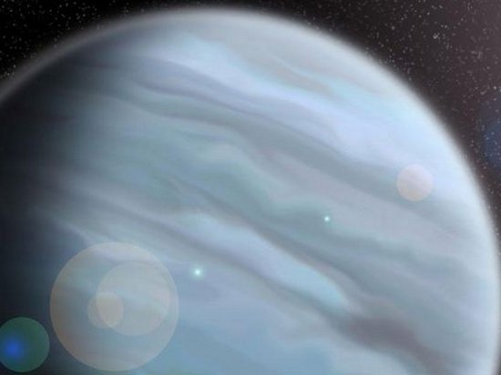 Астрономы нашли гигантскую планету с плотностью, как у пенопласта
