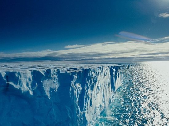 Группа ученых объяснила быстрое потепление в Арктике