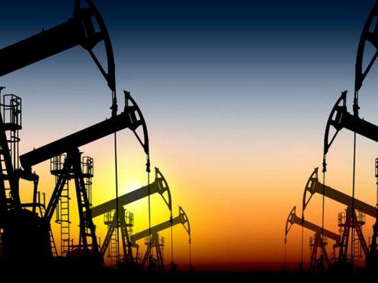 Саудовская Аравия заявила о согласии экспортеров продлить ограничения на добычу нефти