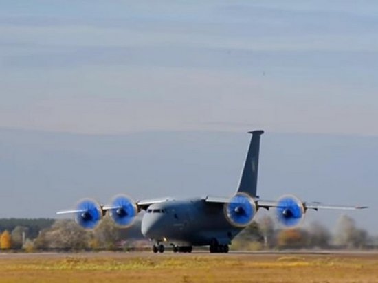 Антонов показал полет нового Ан-70 (видео)