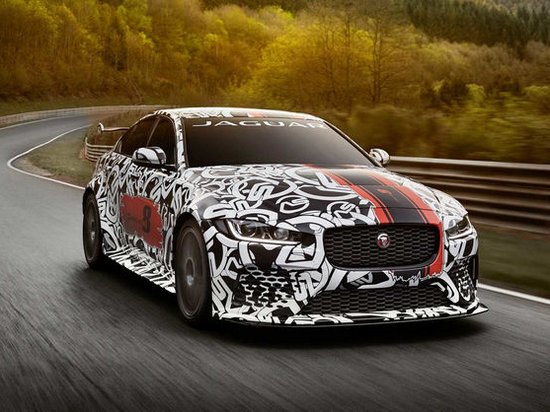 Компания Jaguar показал на видеоролике свой самый быстрый седан (видео)