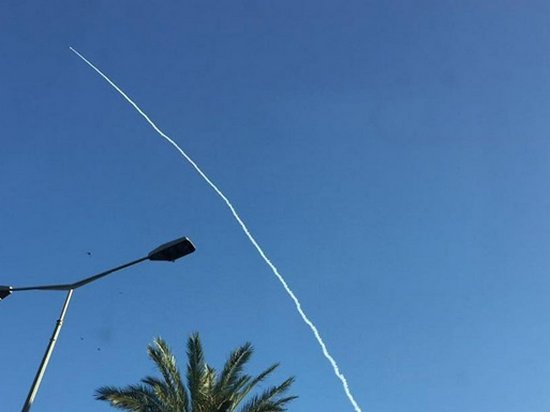 Израиль успешно провел испытательный запуск ракеты (видео)