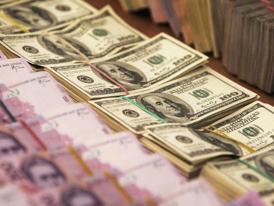 КМУ в 2 раза ухудшил прогноз роста украинской экономики