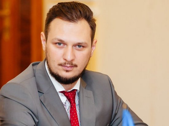 Глава Автомобильных дорог Украины Артем Гриненко подал в отставку