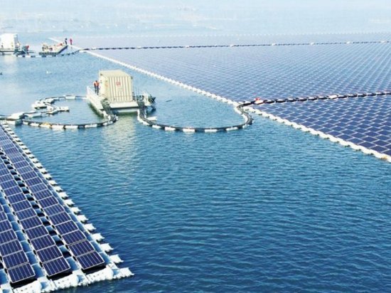 Китайцы построили самую большую в мире плавучую солнечную электростанцию