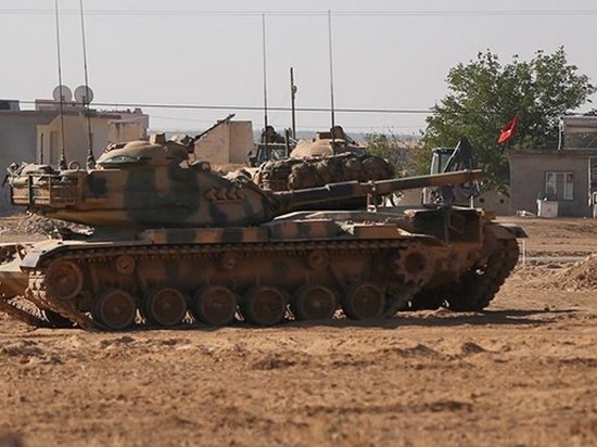 Турецкий парламент одобрил отправку армии в Катар