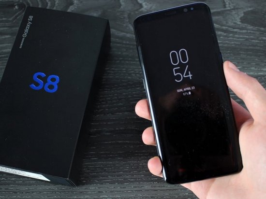 Эксперты назвали Samsung Galaxy S8 лучшим смартфоном