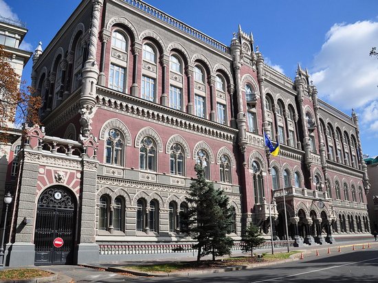 Украинские власти потратили на капитал банков уже $10 миллиардов — НБУ